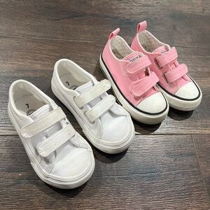 Toddler girl size 7 sneakers